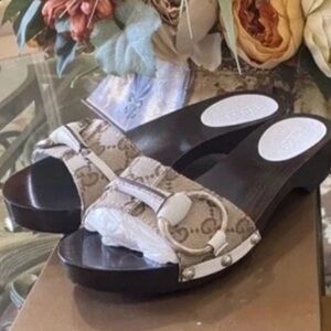 Gucci Monogram  Brown Slide Sandals